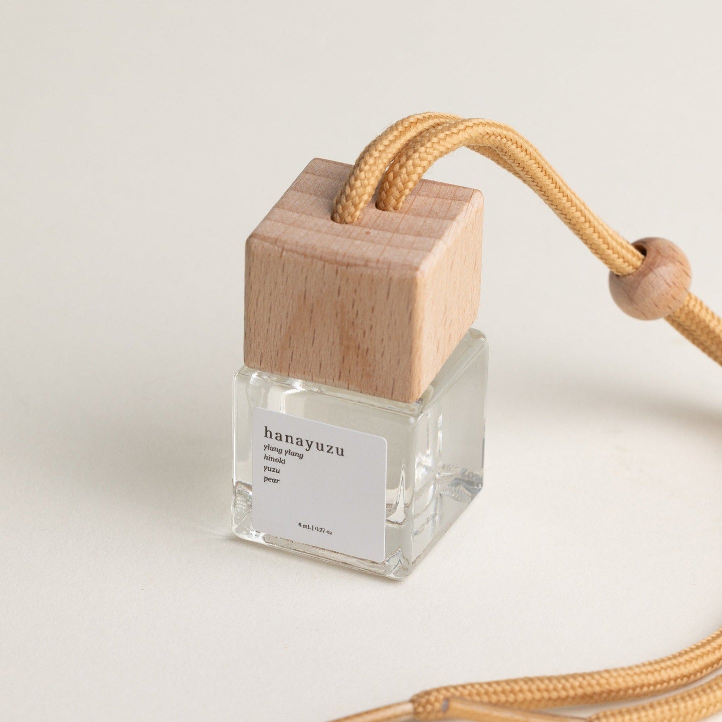 Hanayuzu Hanging Car Diffuser (Yuzu, Ylang Ylang, Hinoki, Pear)