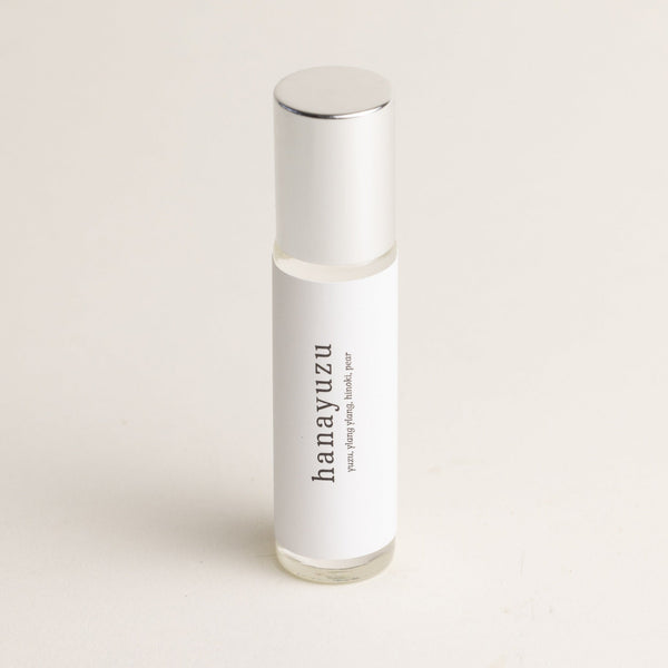Hanayuzu Roll-On Perfume (Yuzu, Ylang Ylang, Hinoki, Pear) – Yuzu Leaf